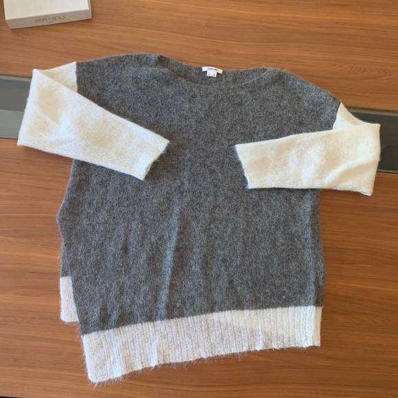 Helmet Lang Asymmetrical Color-block Sweater. - Picture 4 of 4